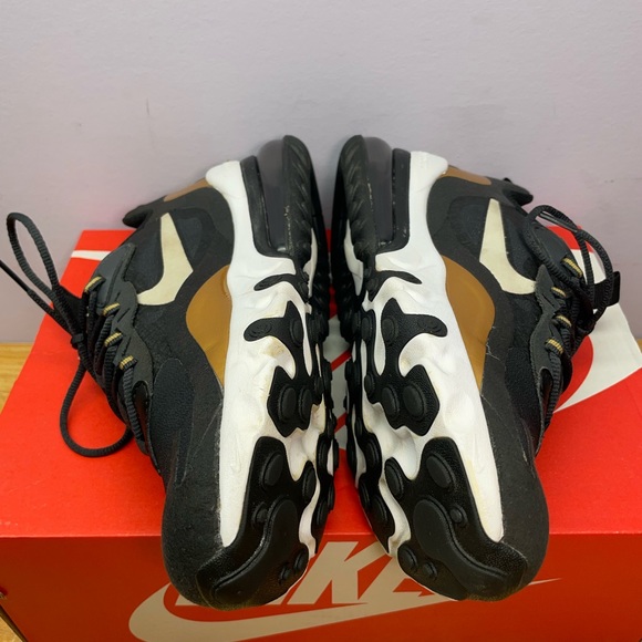 Nike Air Max 270 React “Metallic Gold” (GS) - Picture 5 of 6